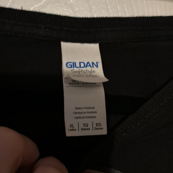 Lucky brand boho women’s medium tee shirt with bonus vintage shirt M - Picture 5 of 5